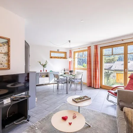 True-sura Nr. 7 Scuol